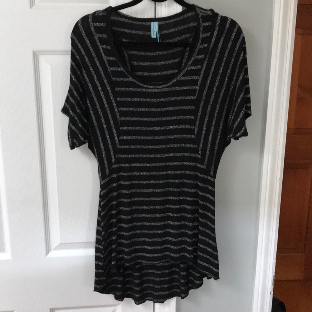 Marciano short sleeve top
